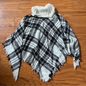 Plaid Turtleneck Poncho Sweater - Black and White size large - extra large l- xl